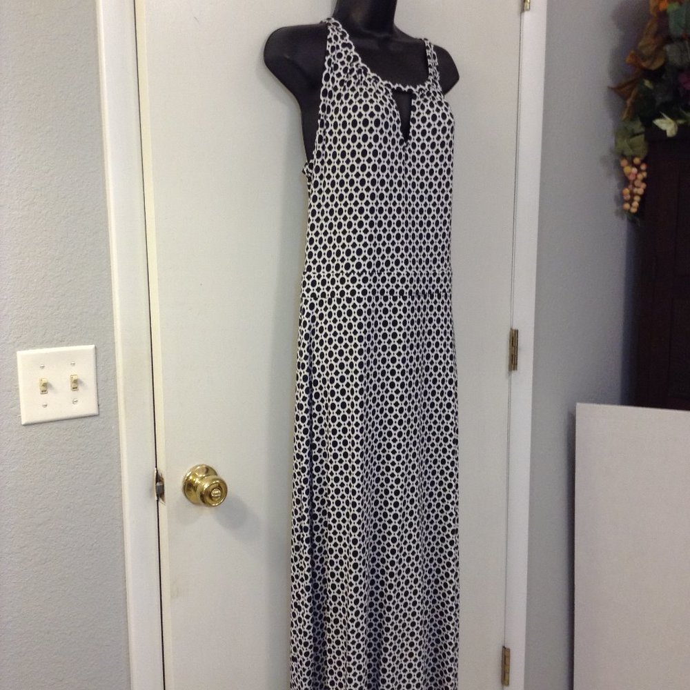 Banana Republic Black and White Geometric Maxi Dress